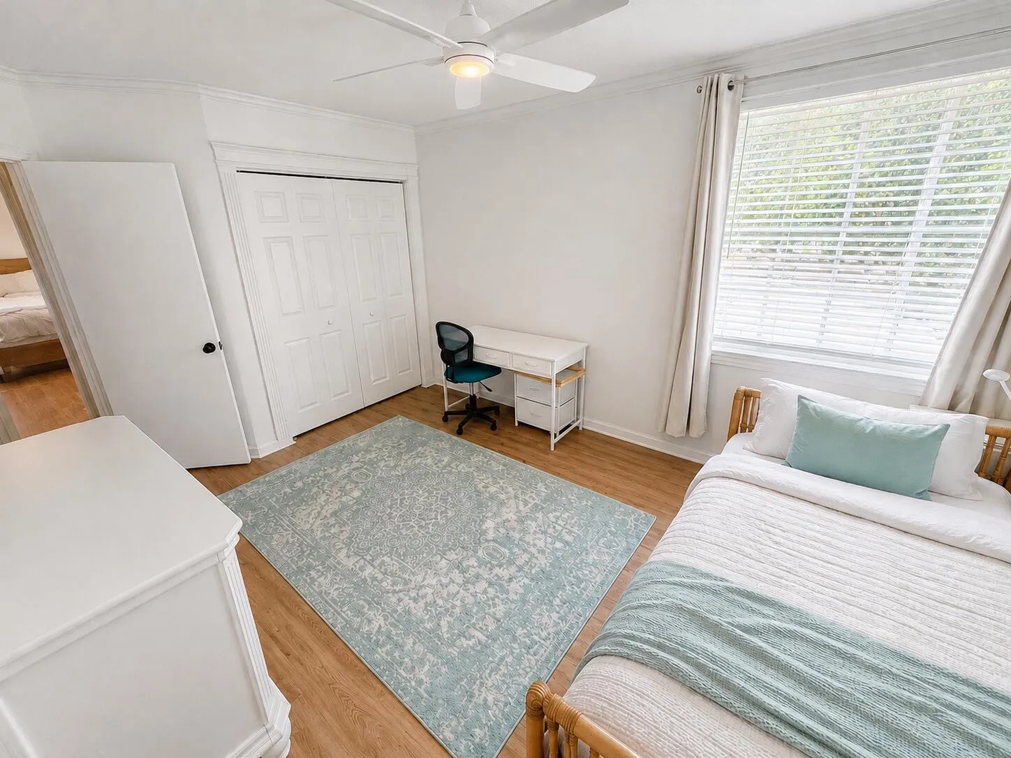 2nd bedroom with Jack and Jill bathroom
