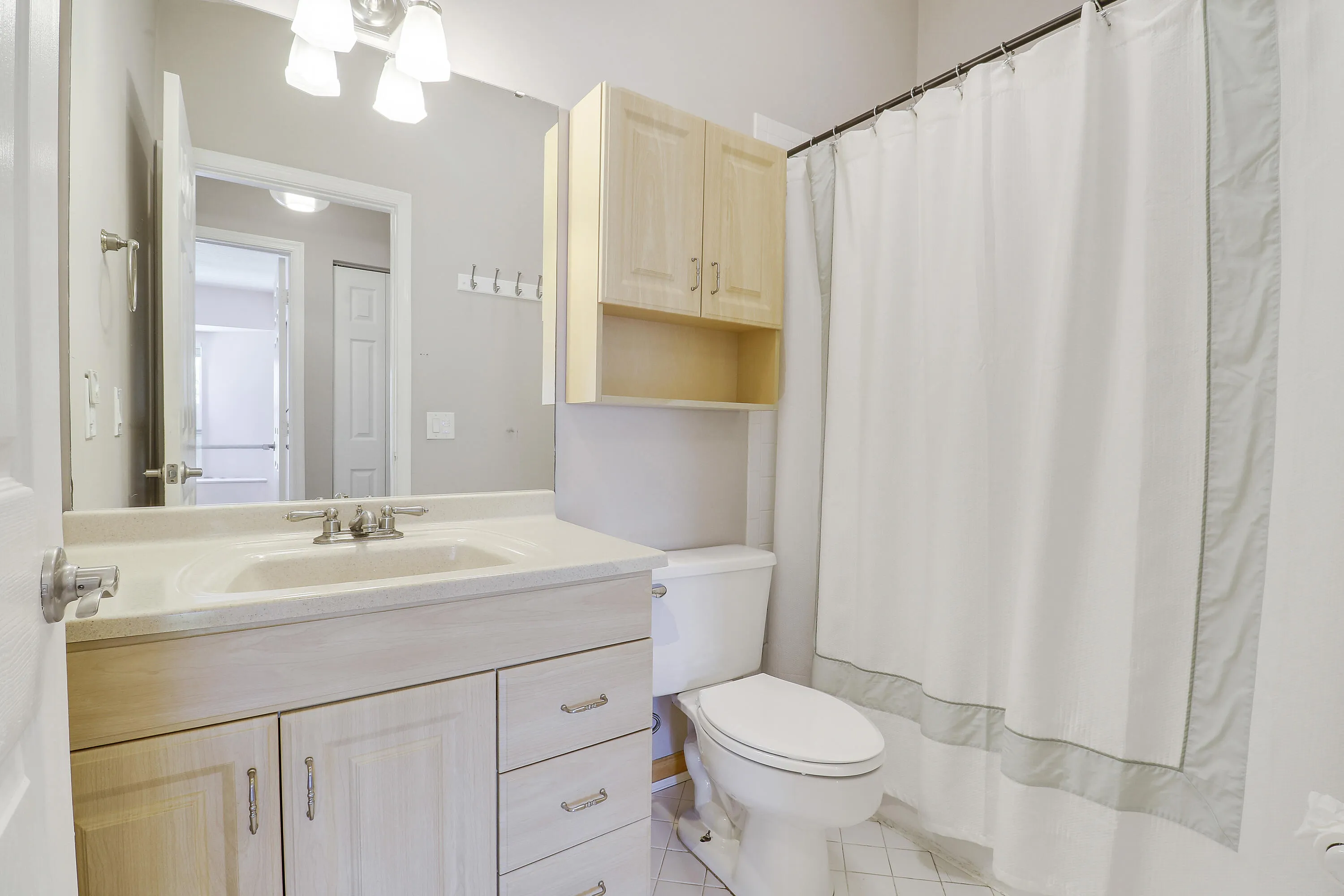 Upstairs Bath