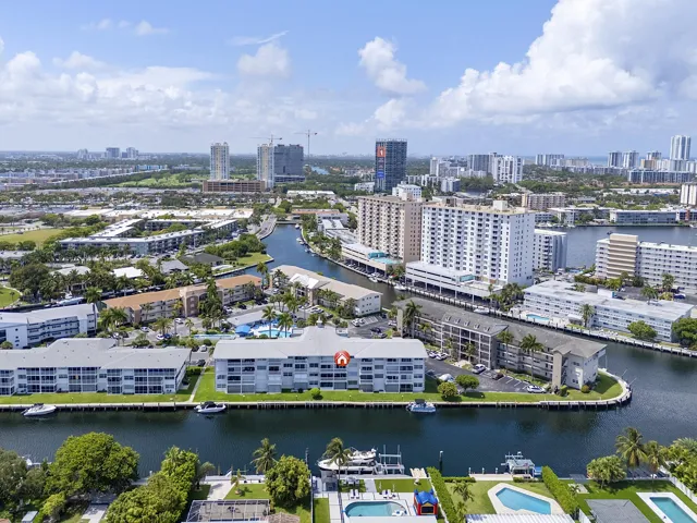 455 Paradise Isels Blvd - #404. -108