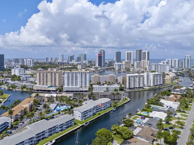 455 Paradise Isels Blvd - #404. -106