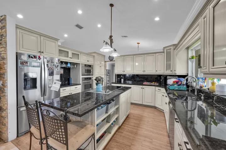5791 Hawkes Bluff Ave 00042