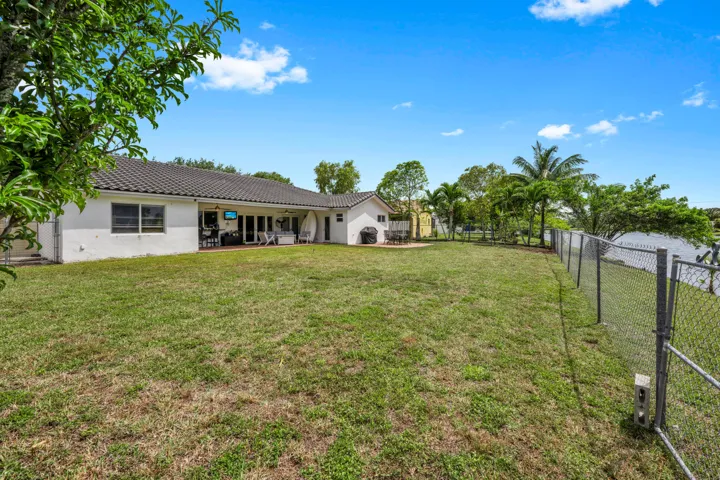 5791 Hawkes Bluff Ave 00021