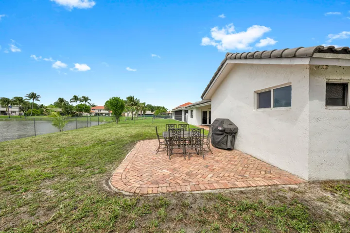 5791 Hawkes Bluff Ave 00024