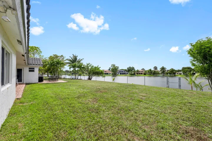 5791 Hawkes Bluff Ave 00012