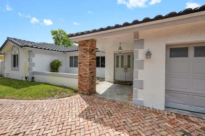 5791 Hawkes Bluff Ave 00009