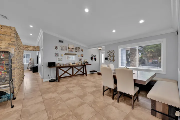 5791 Hawkes Bluff Ave 00030
