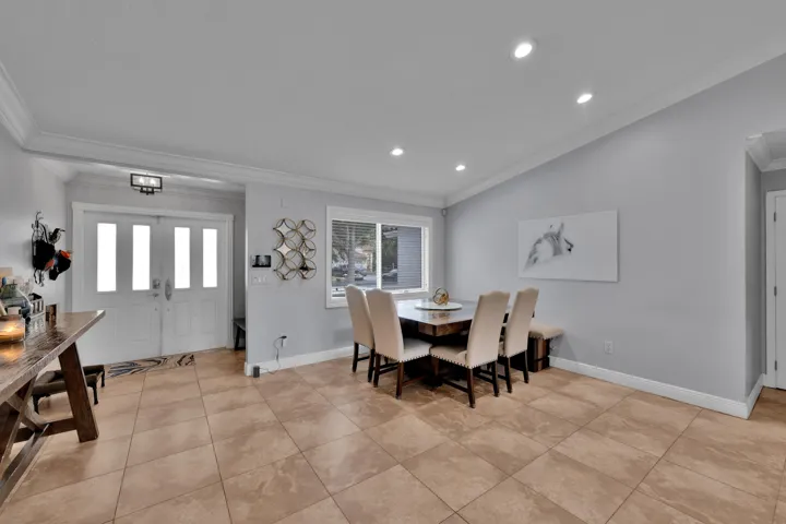5791 Hawkes Bluff Ave 00027