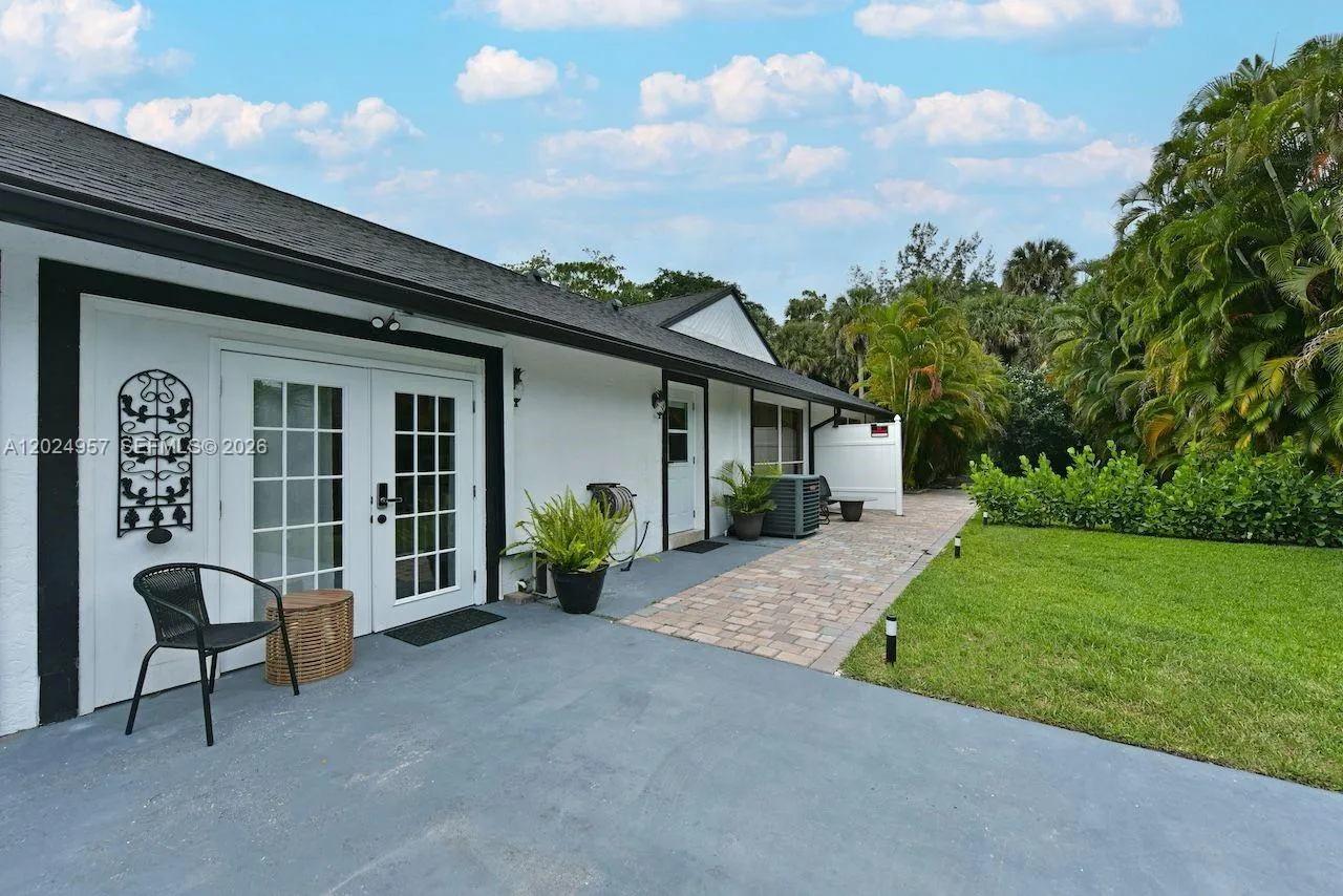 Property photo 40