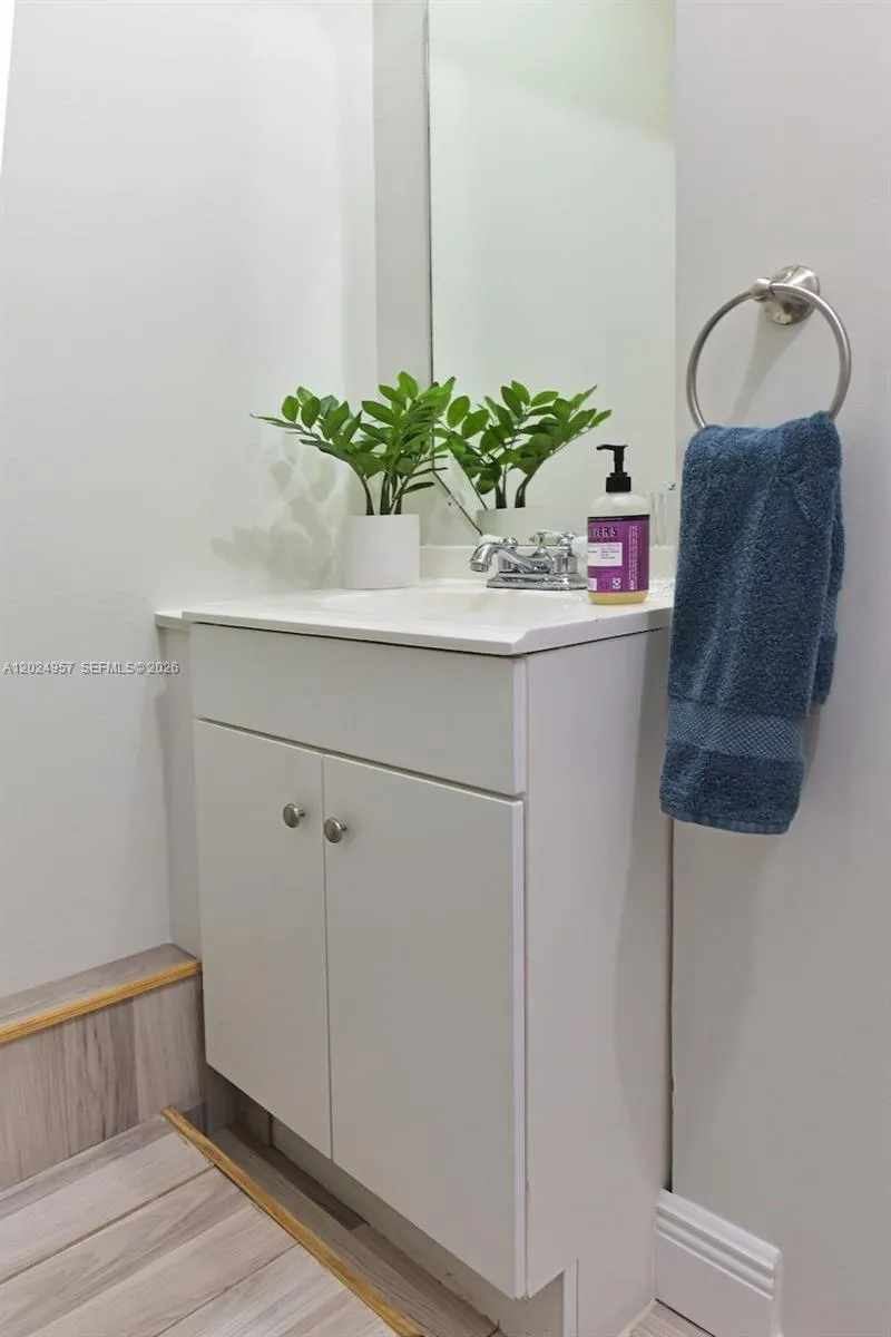 Property photo 50
