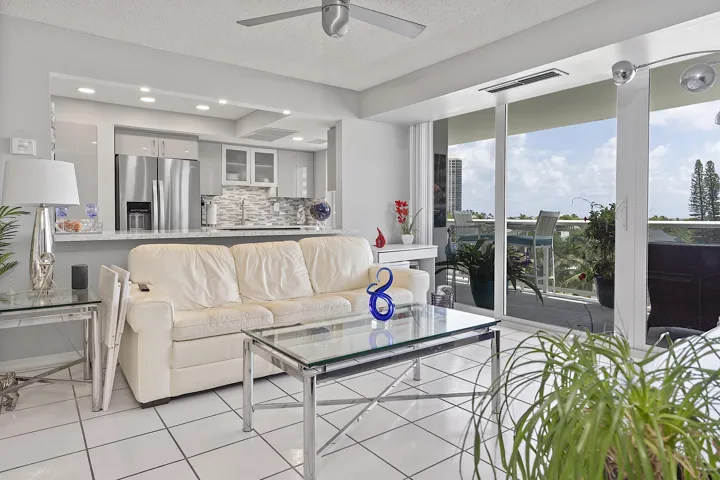 2841 N Ocean Blvd - #602 -005