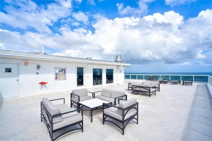 Rooftop Lounges 2