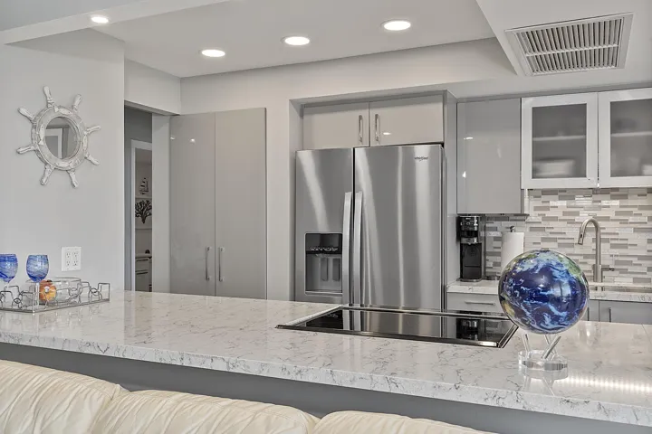 2841 N Ocean Blvd - #602 -008