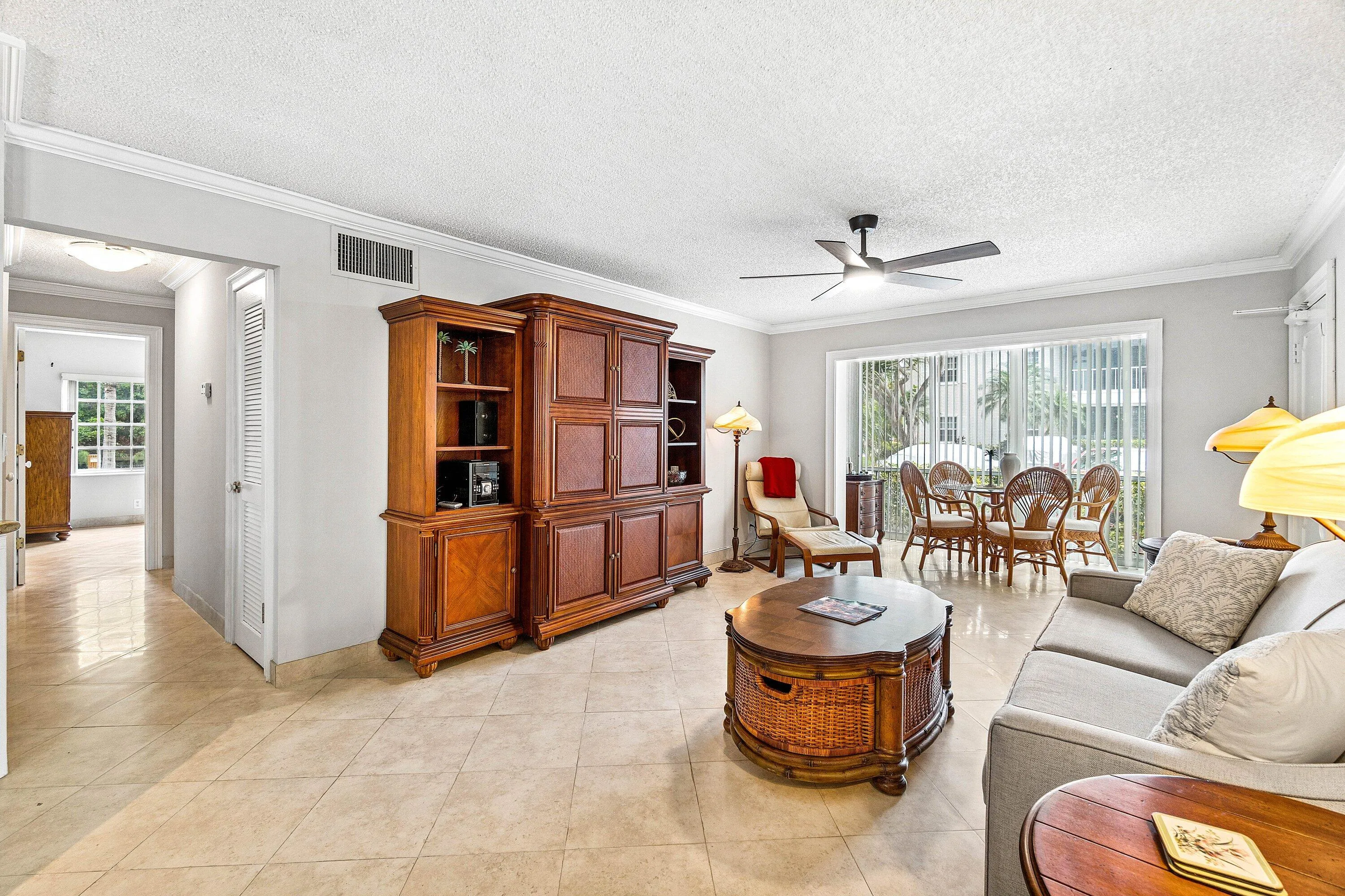 010-6417BayClubDrive-2-FortLauderdale-FL