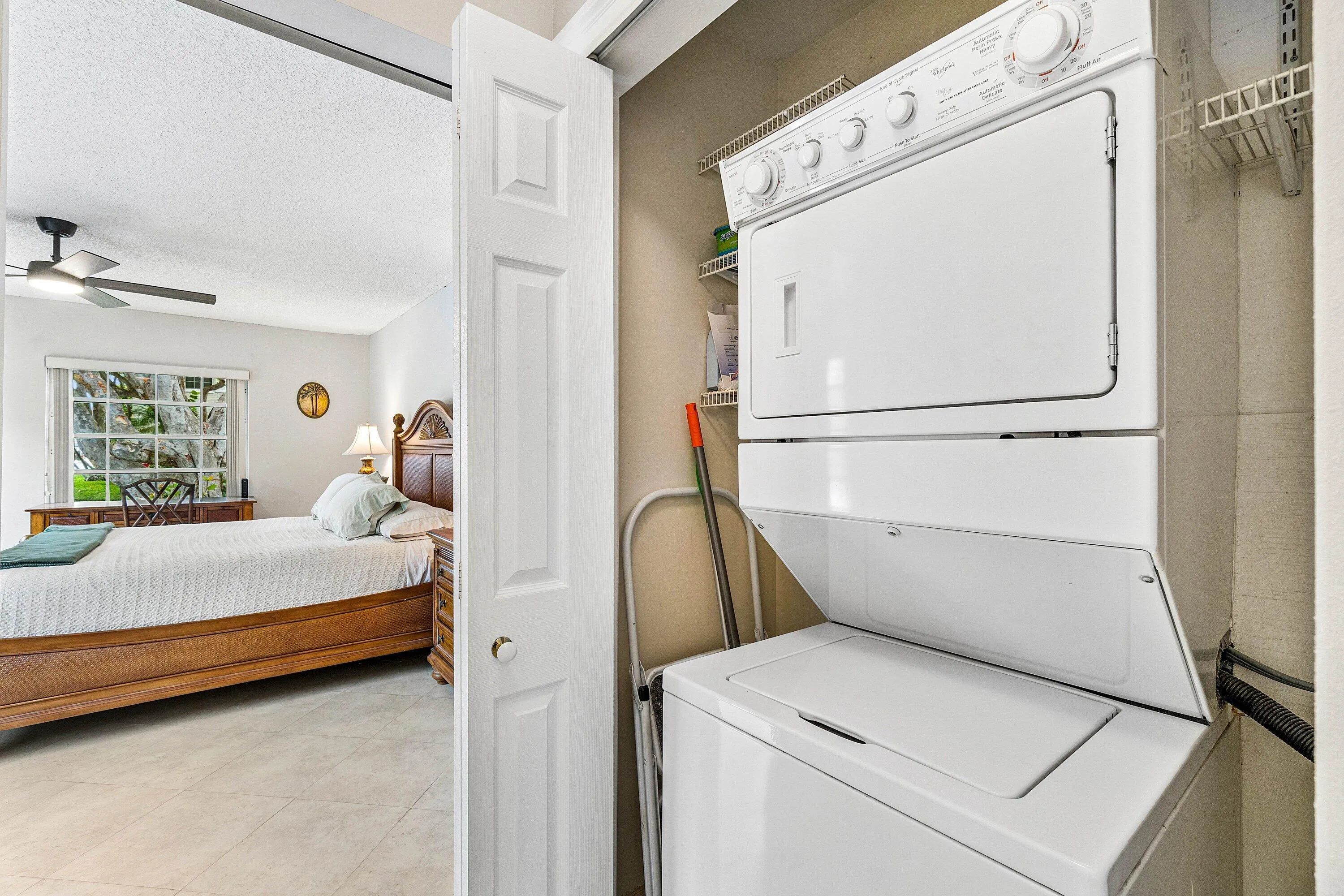 033-6417BayClubDrive-2-FortLauderdale-FL
