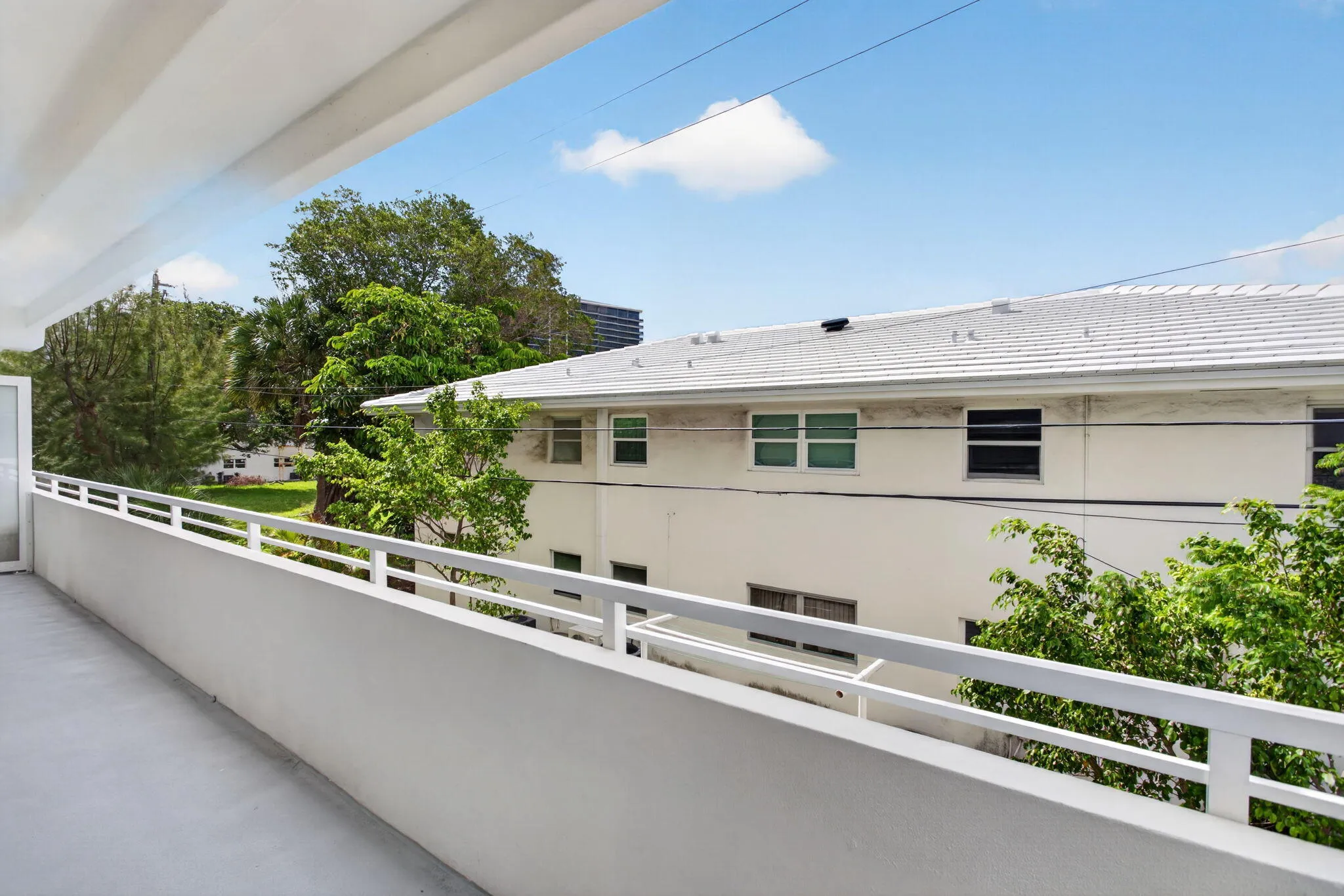 26-web-or-mls-3212-4143