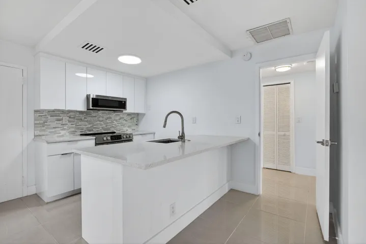 5-web-or-mls-3212-4042