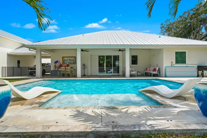 4255 79th Street 049