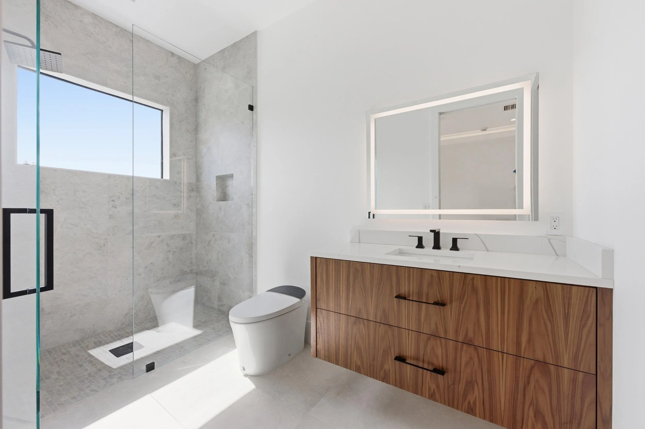 GUEST BATH