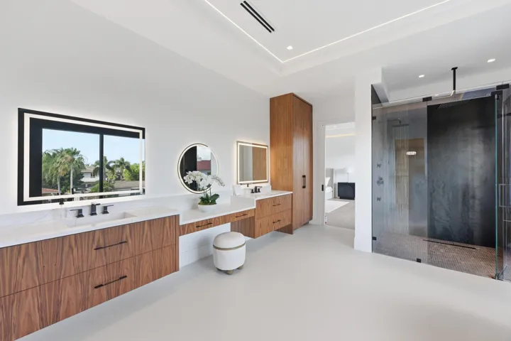 Master Bath
