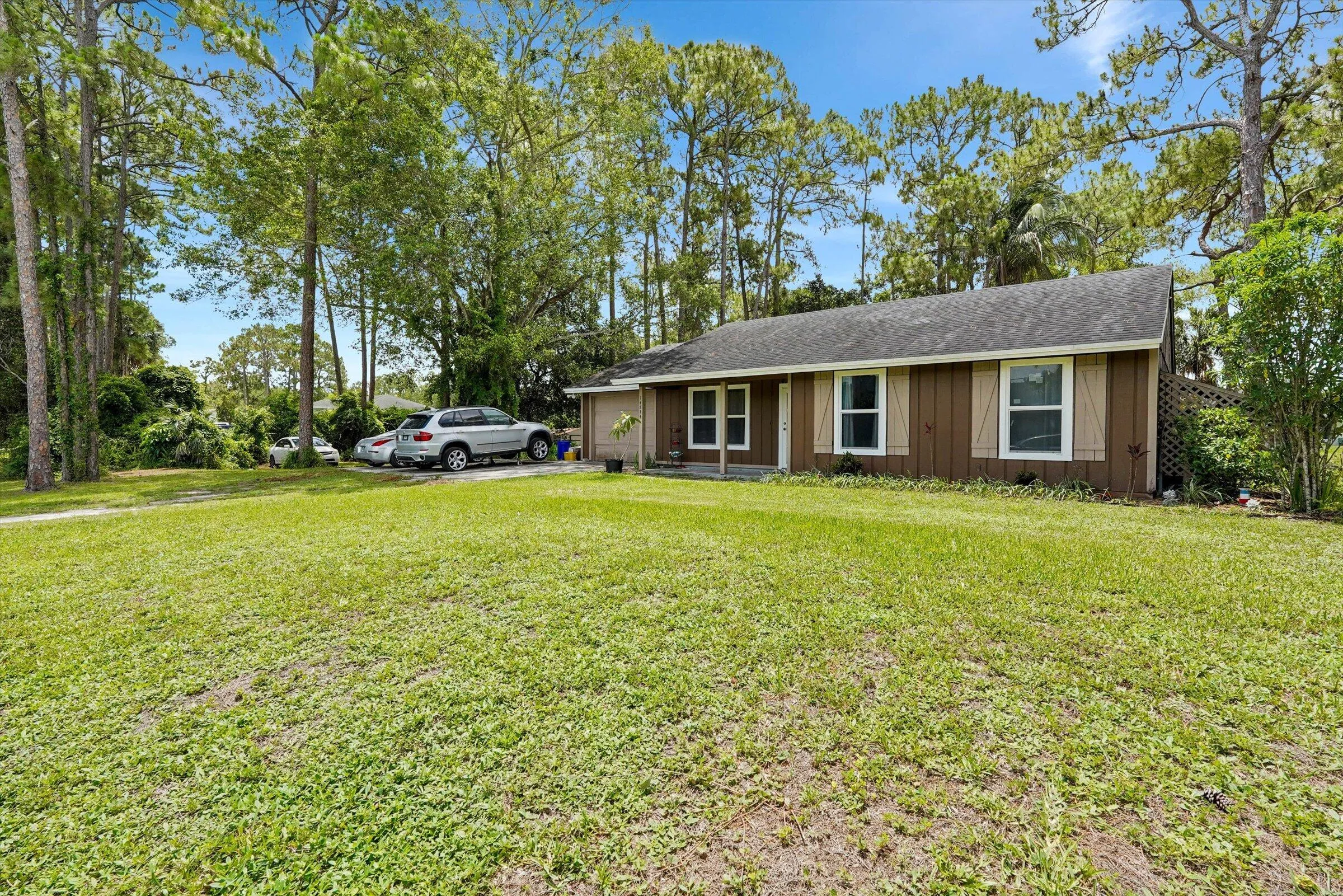 02-14844 63rd Ct N-2