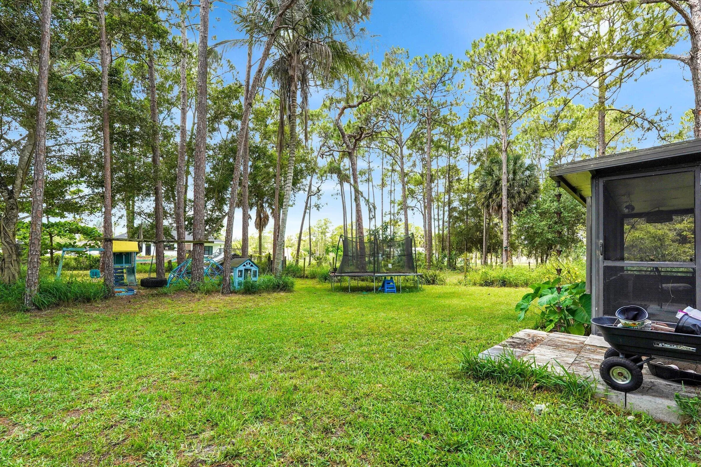 24-14844 63rd Ct N-24