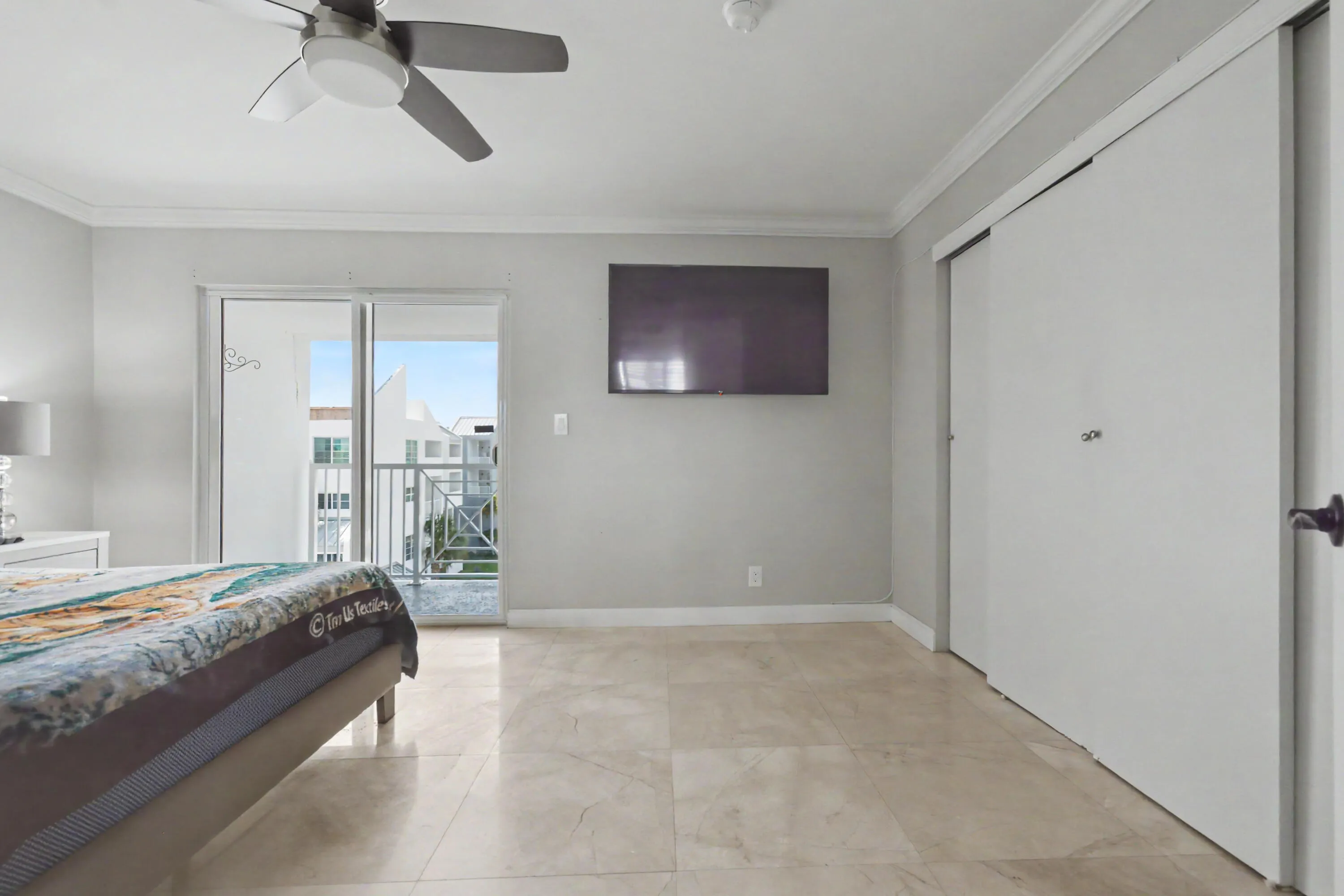 13_2840 NE 14TH STREET CAUSEWAY 405A (AN