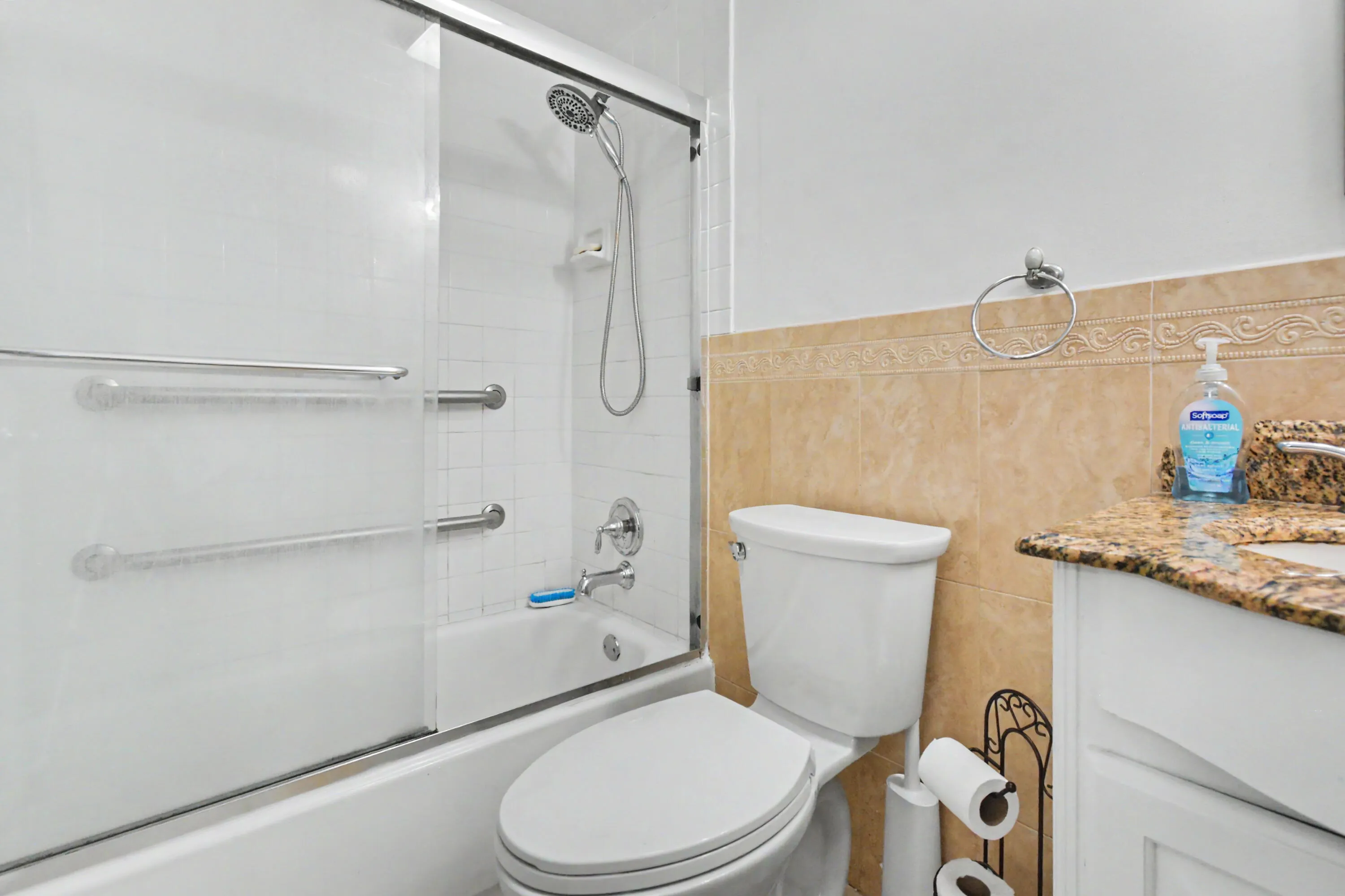 10_2840 NE 14TH STREET CAUSEWAY 405A (AN