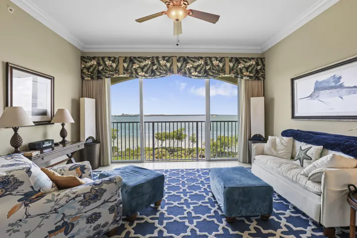 Condo sold furnished.