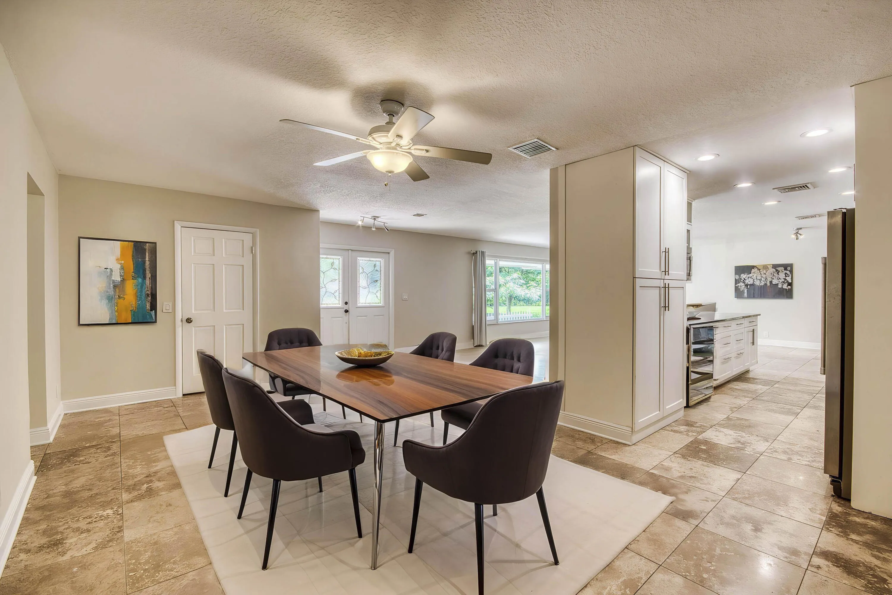 _IMG9725_HDR-dining-C