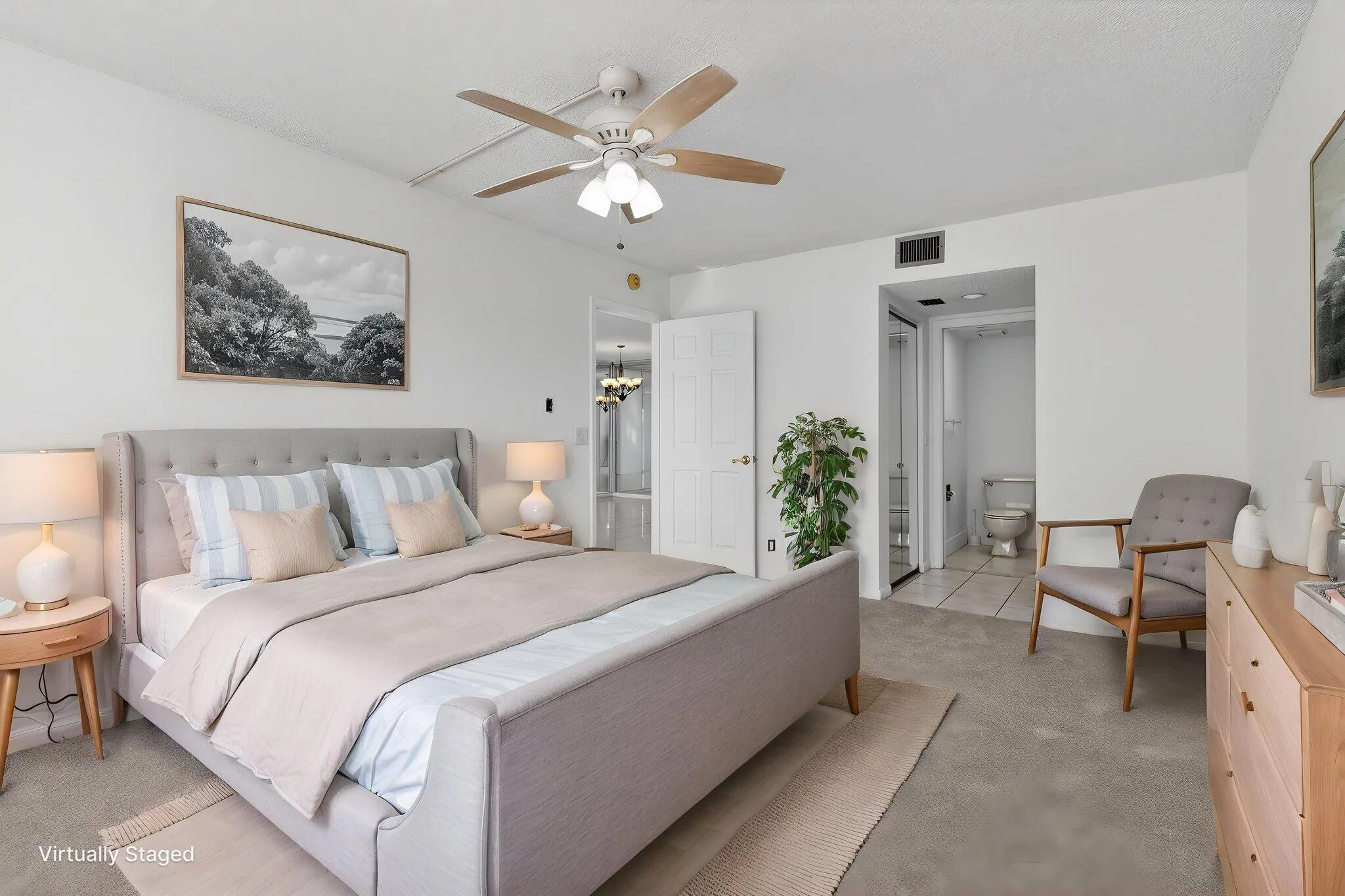 MASTER BEDROOM