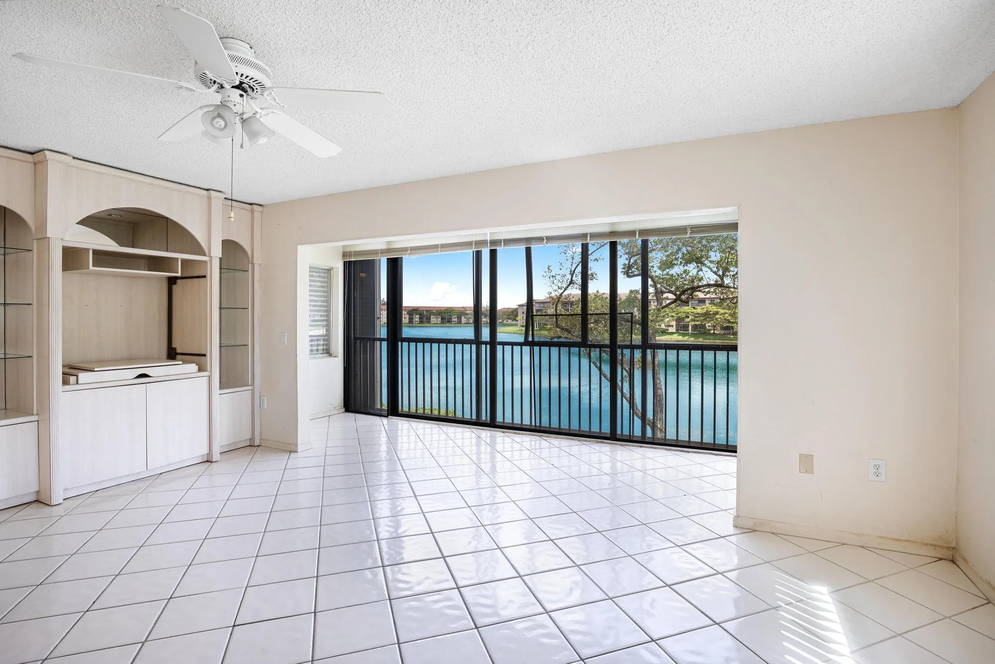 13701 SW 12 STREET #215A, PEMBROKE PINES