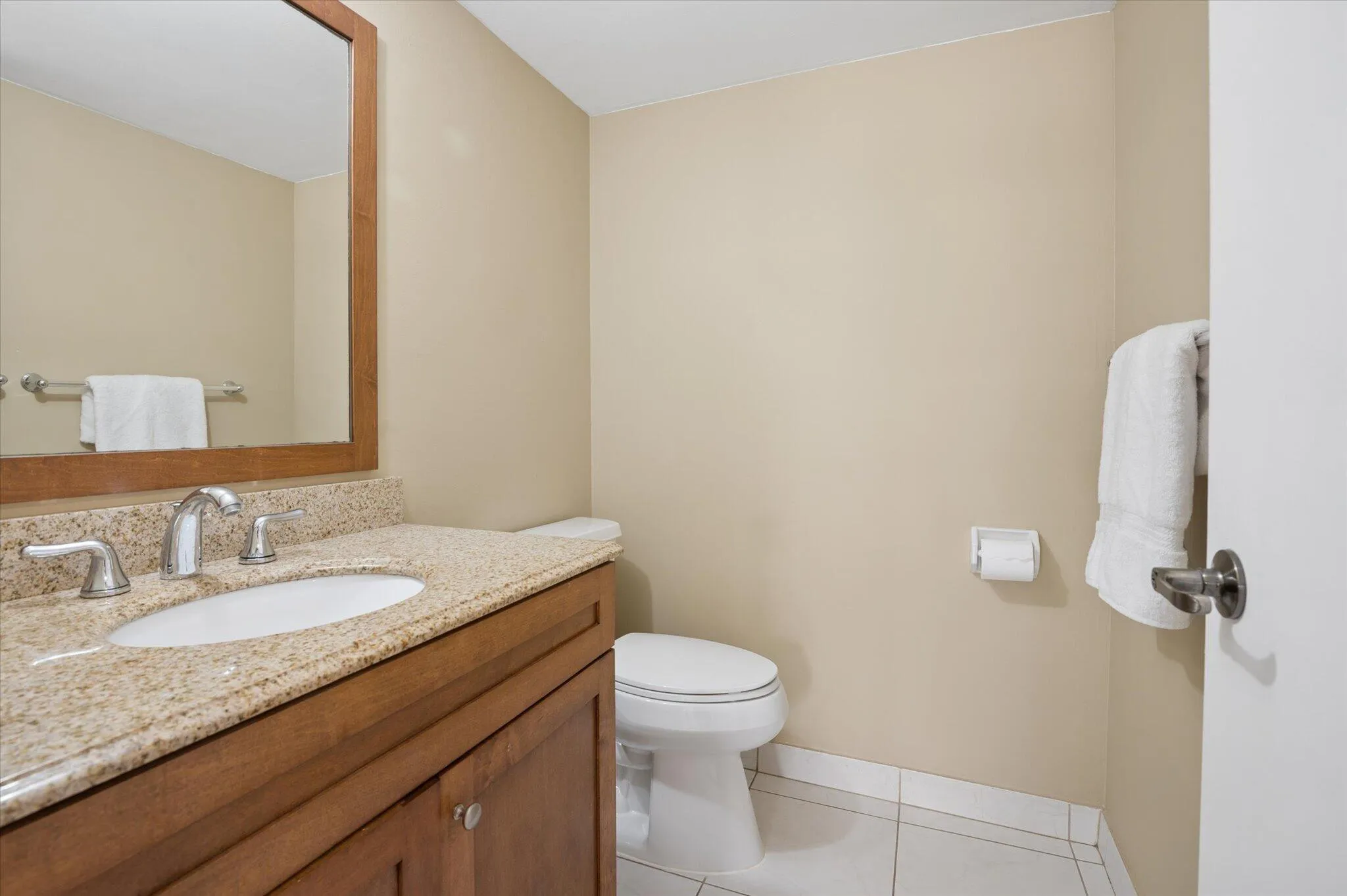 11-Carbonara-550 Bayshore Dr #314-11