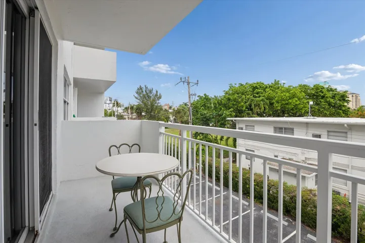 12-Carbonara-550 Bayshore Dr #314-12