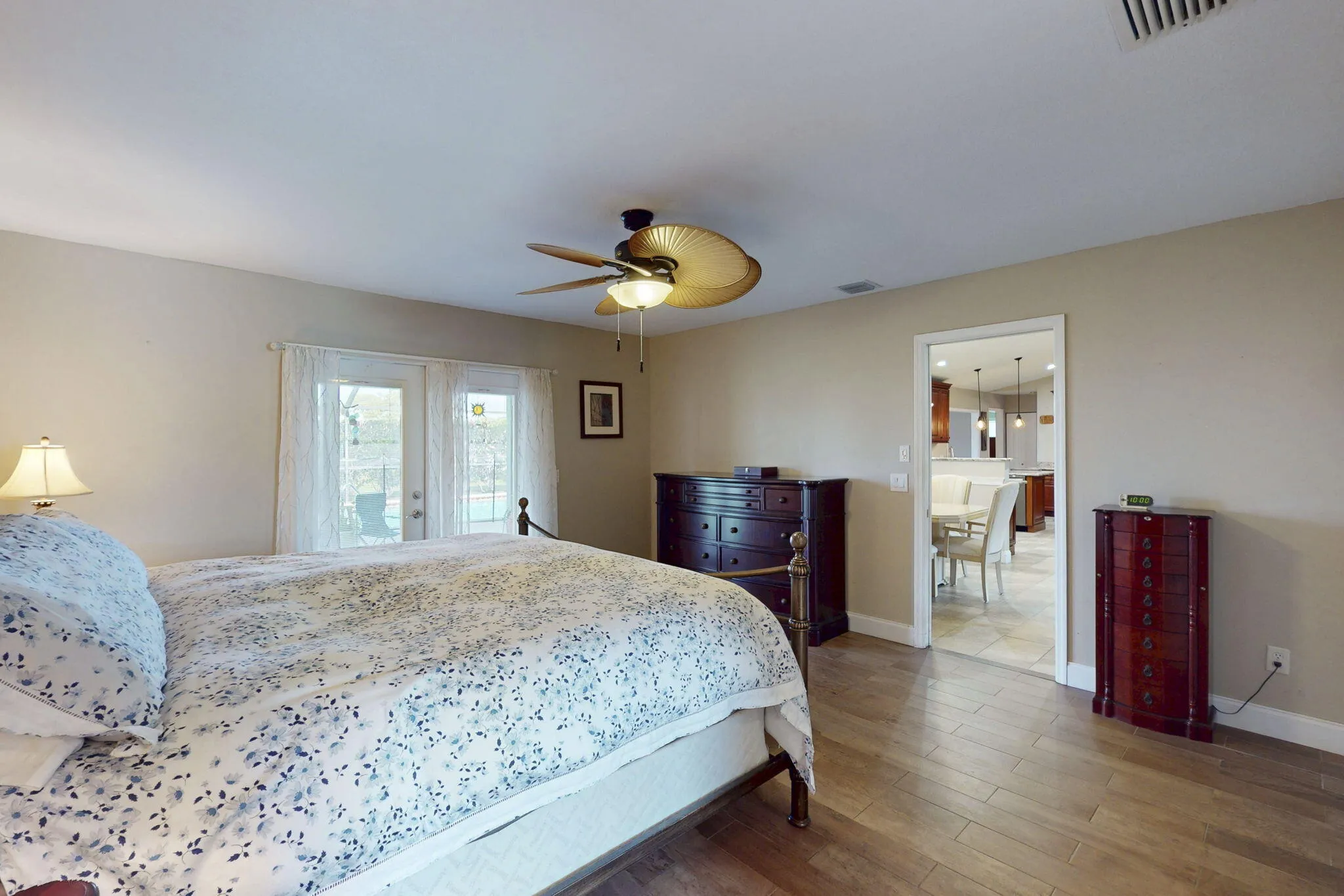 Property photo 24