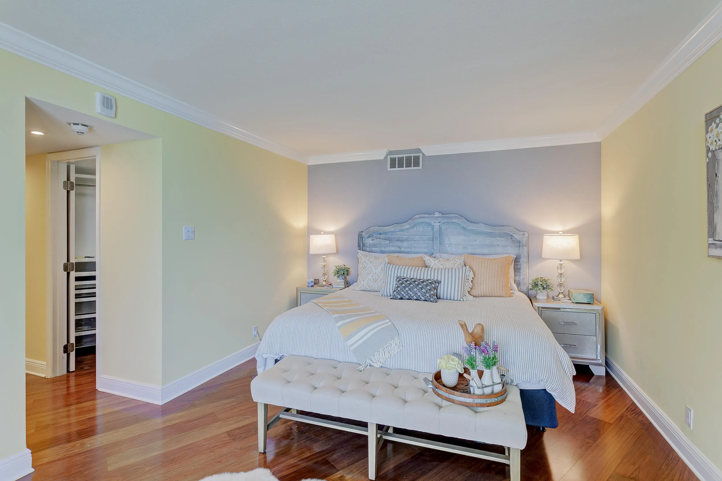 5420 N Ocean 801