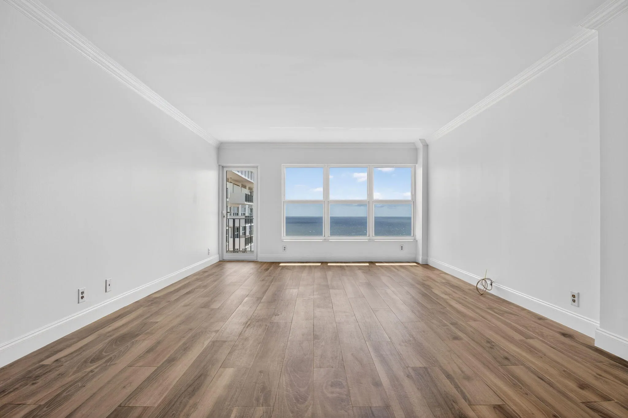 Wood Look Porcelain Tile Floors