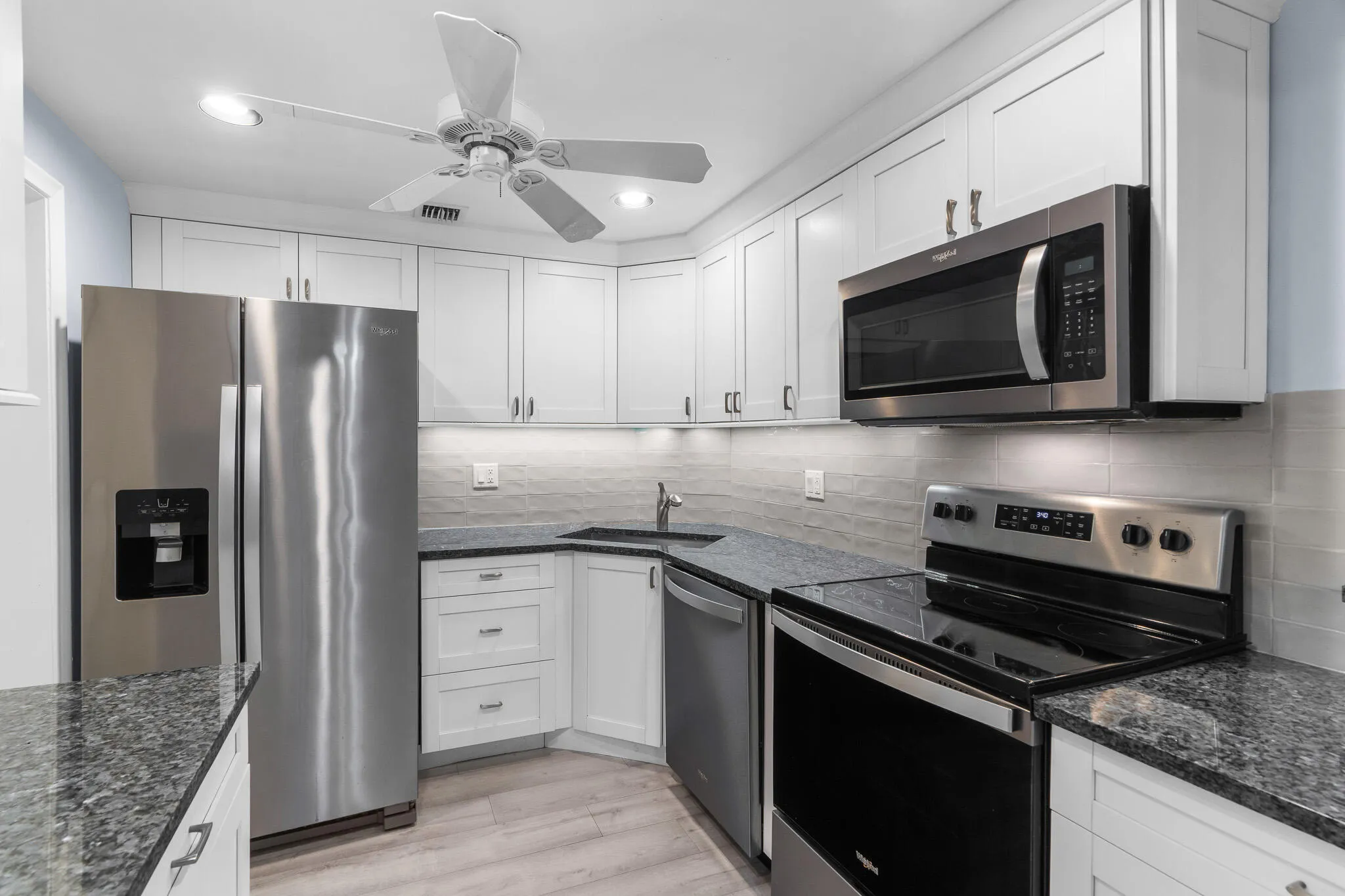 Beautifully remodeled Kitchen