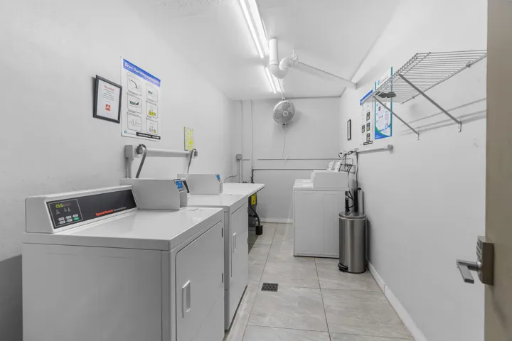 Common Laundry Room