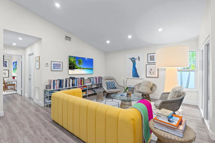 6-web-or-mls-A7409162