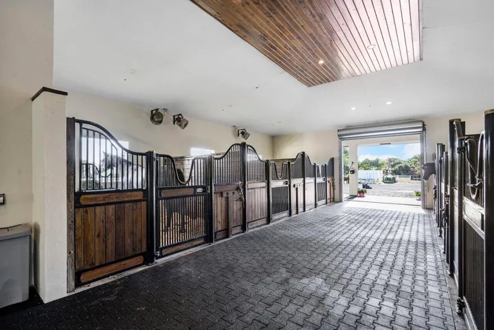 004-1382ClydesdaleAvenue-Wellington-FL-3
