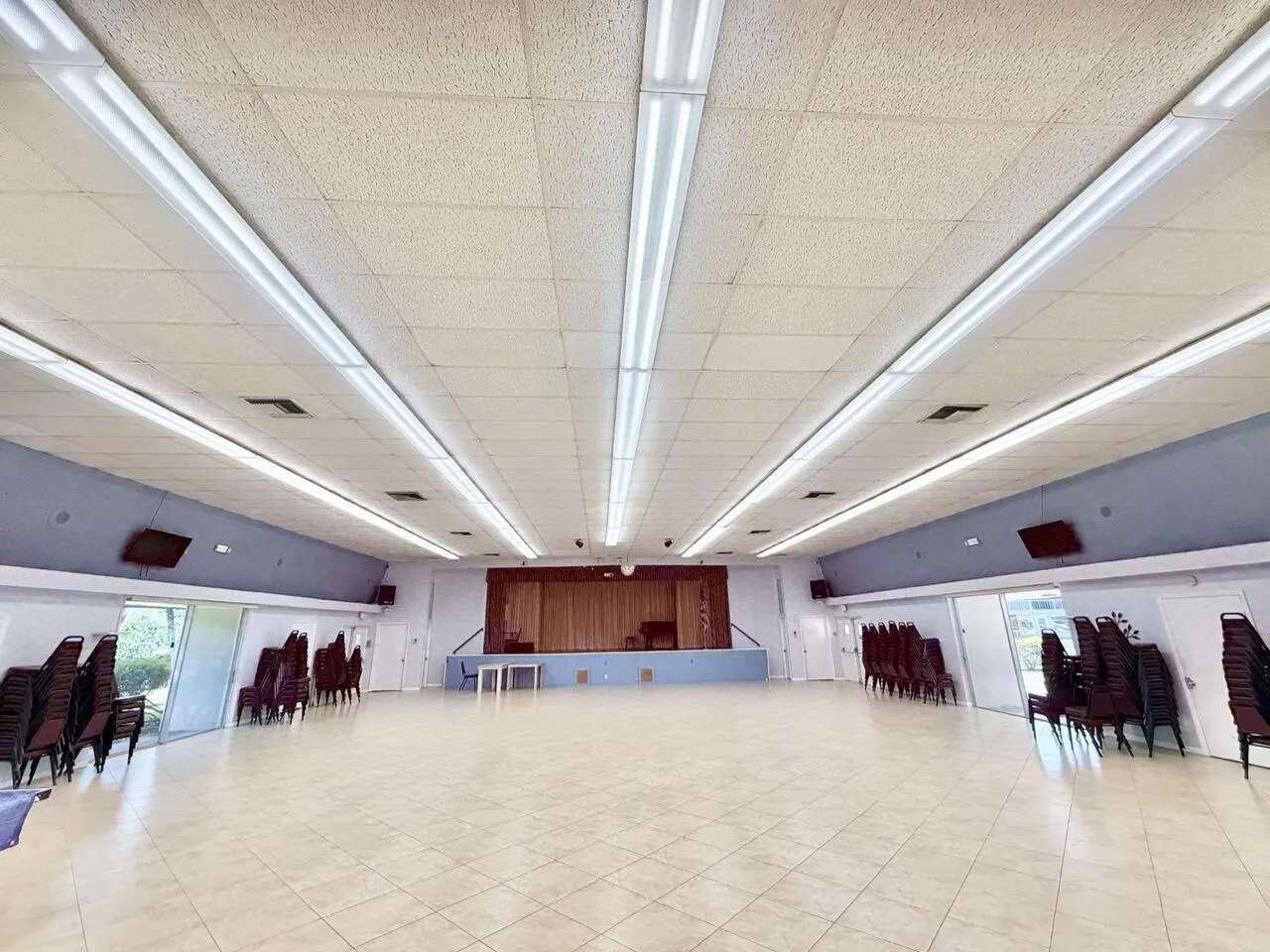 Clubhouse Ballroom w/ stage
