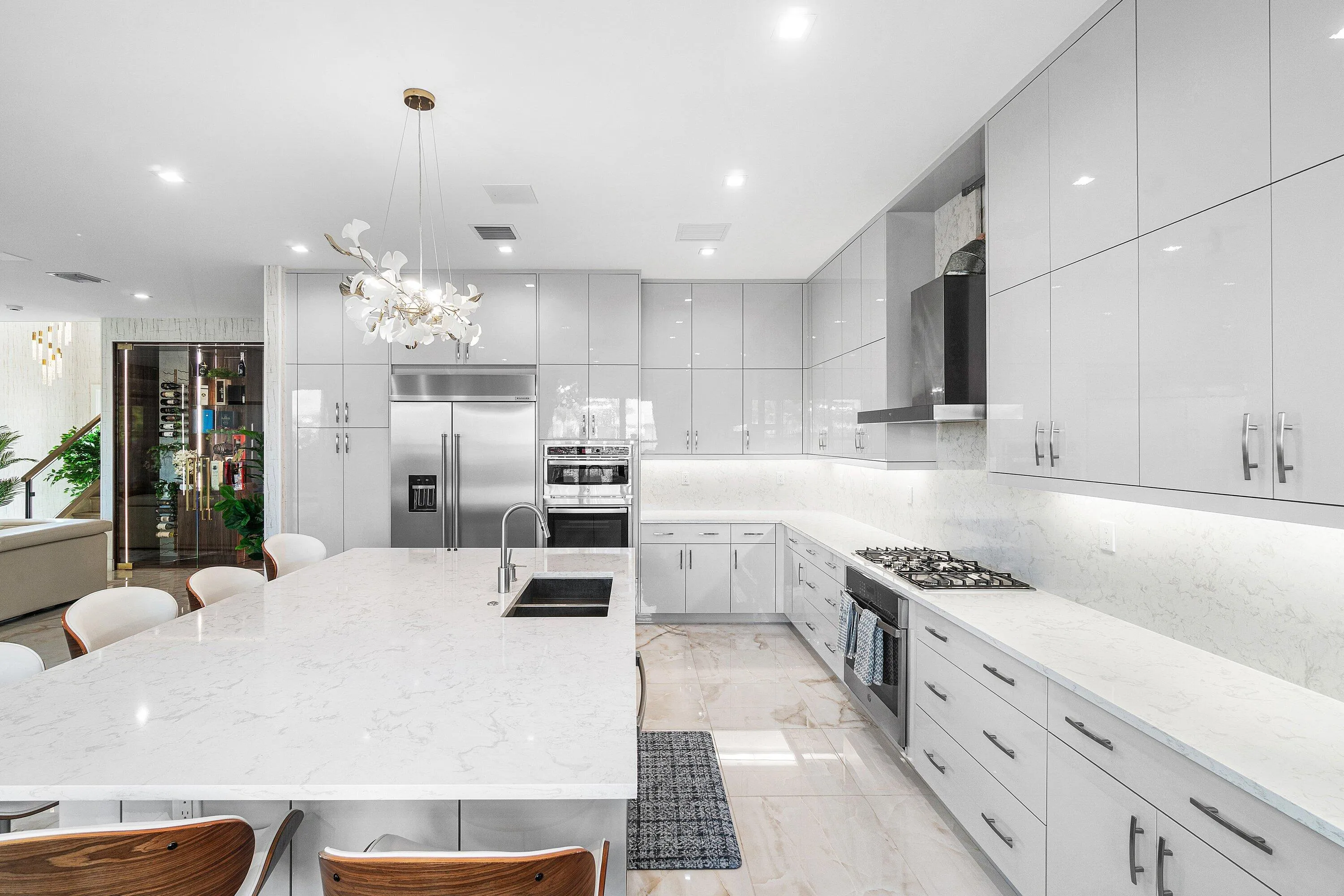 013-8233CrystalDownsAvenue-BocaRaton-FL-