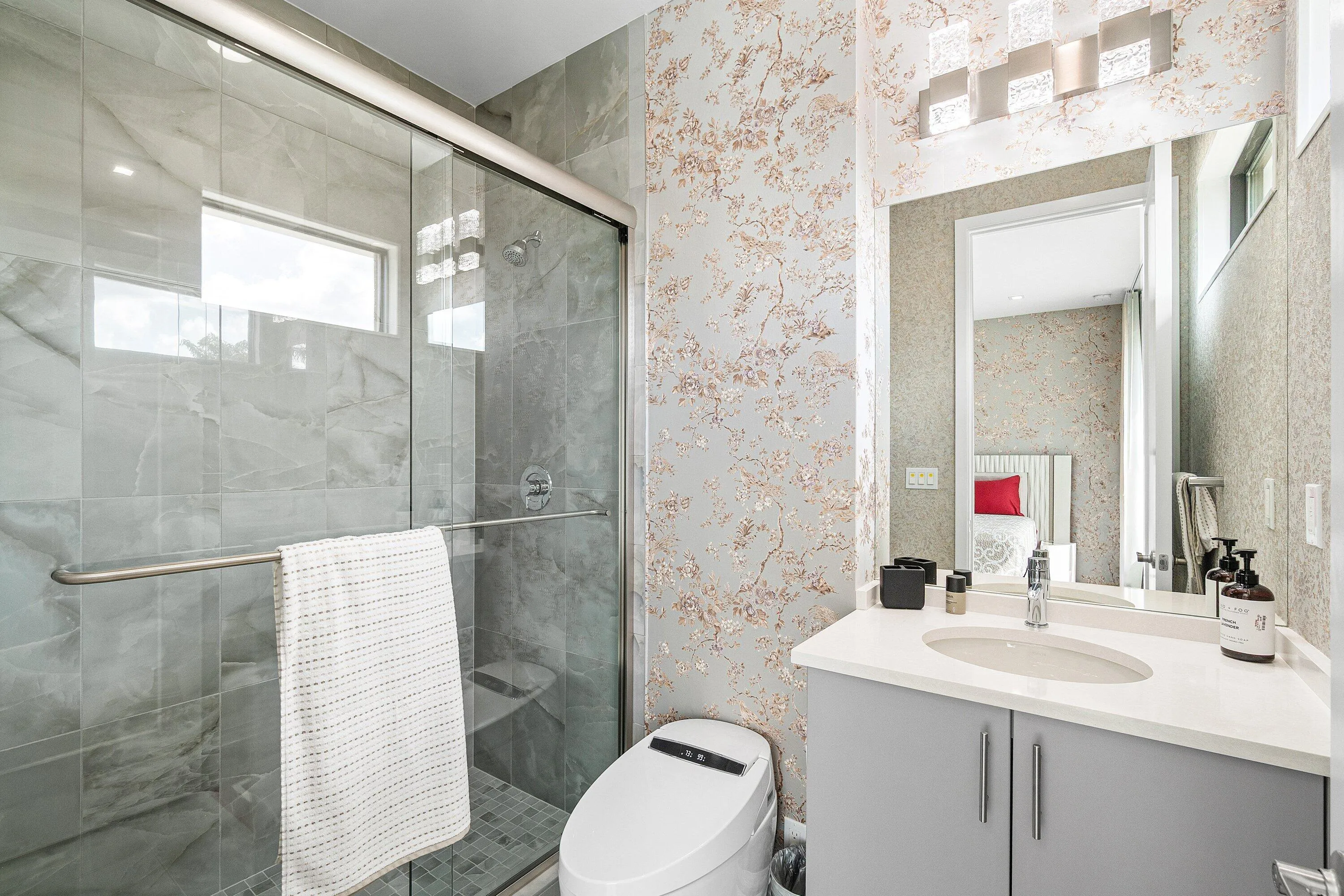 047-8233CrystalDownsAvenue-BocaRaton-FL-
