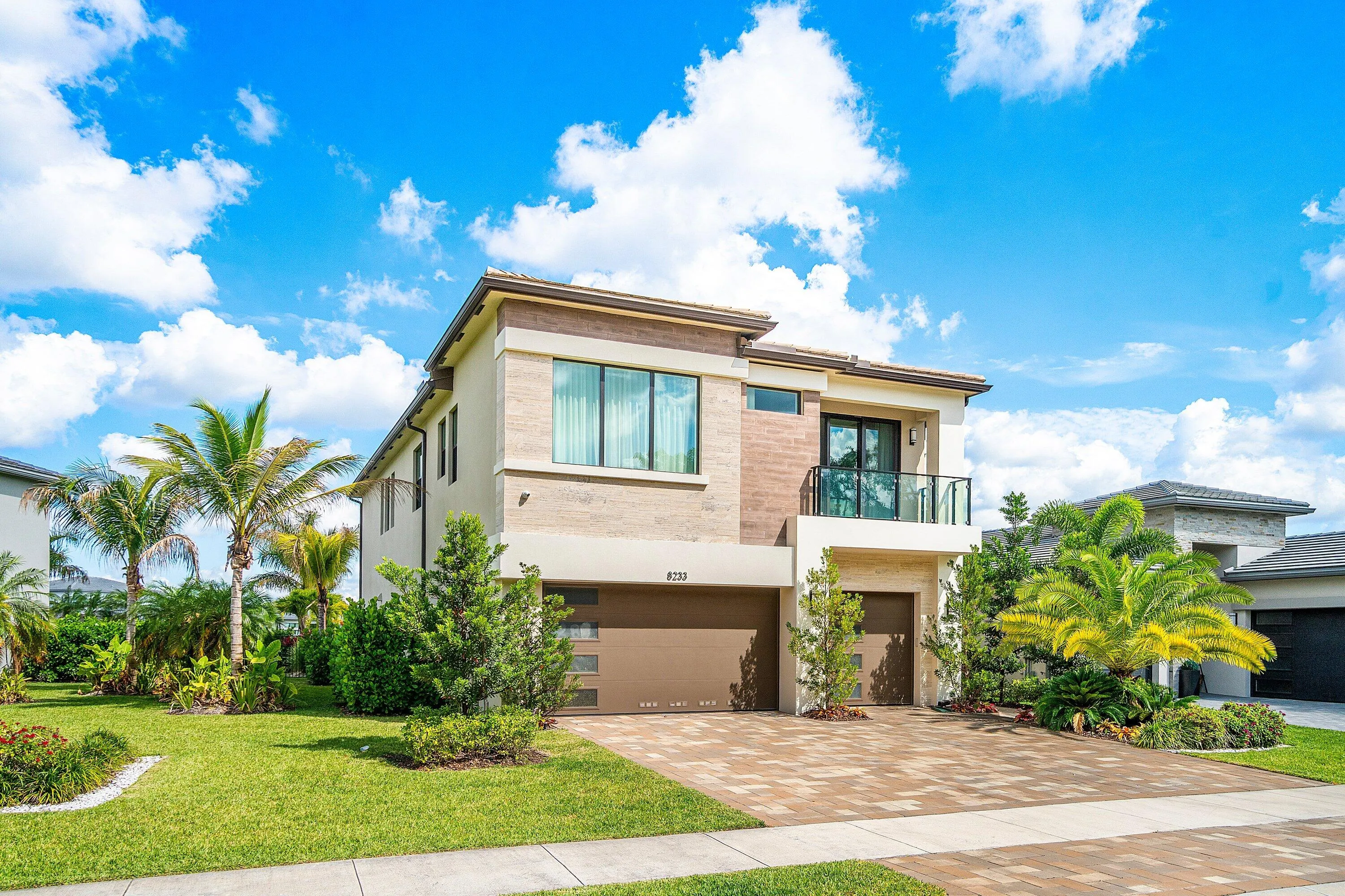 003-8233CrystalDownsAvenue-BocaRaton-FL-
