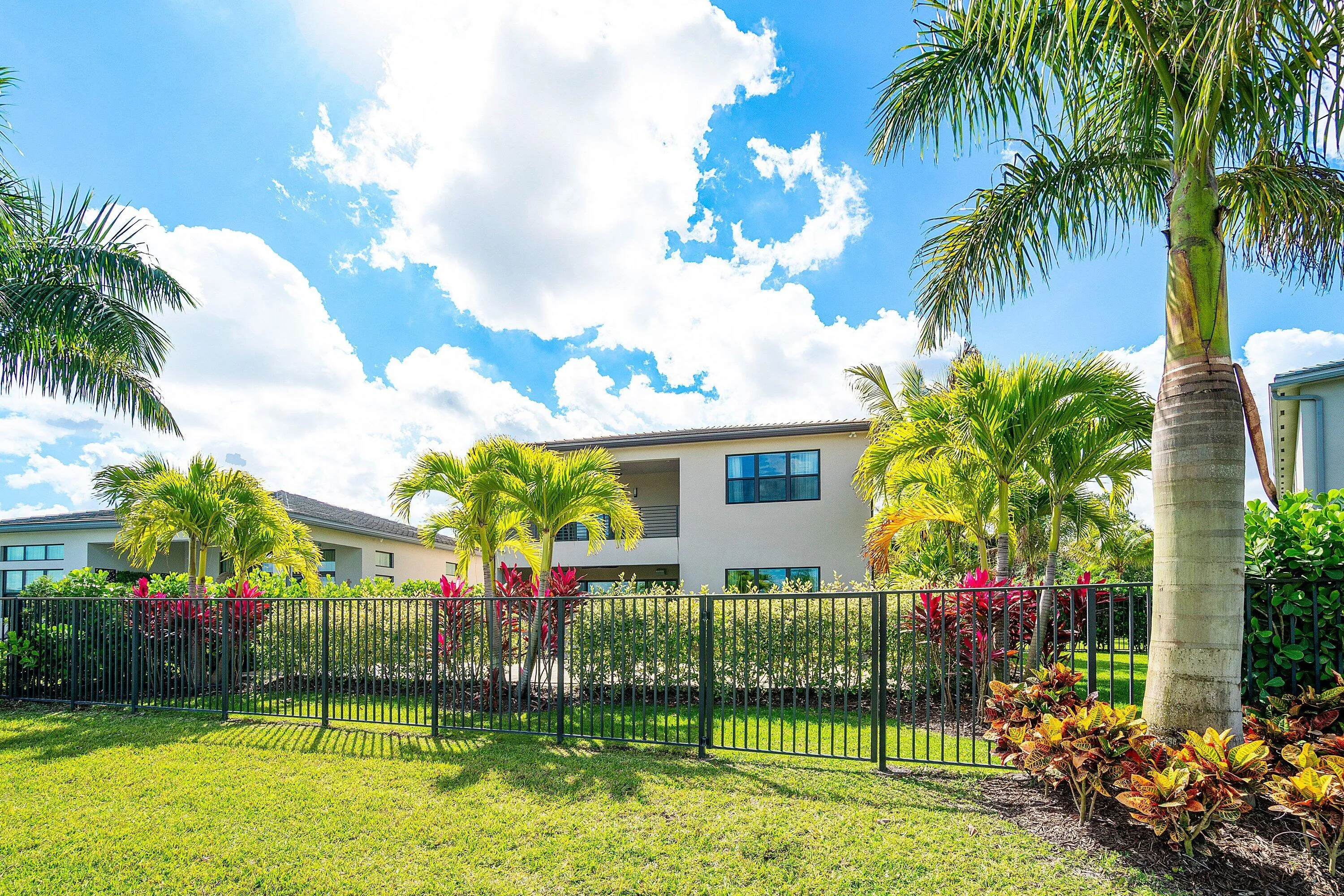 055-8233CrystalDownsAvenue-BocaRaton-FL-