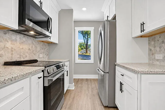 1838DunlapAvenue-3