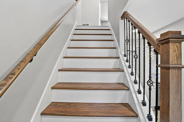 1838DunlapAvenue-11