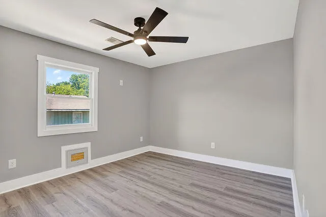 1838DunlapAvenue-17