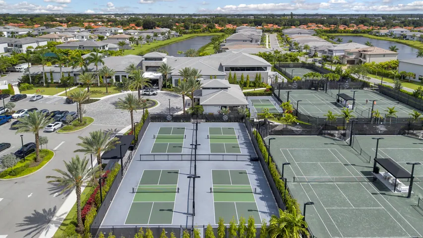 Tennis