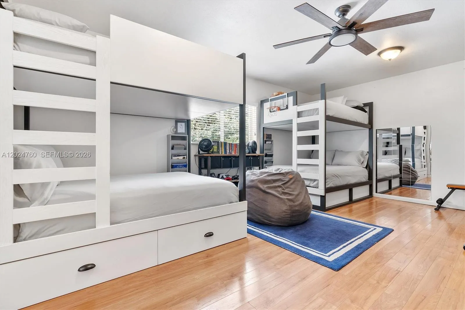Property photo 25